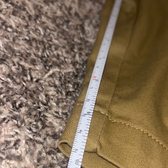 Volcom Men's Tan Flat Front Shorts Size 33 - Picture 8 of 9